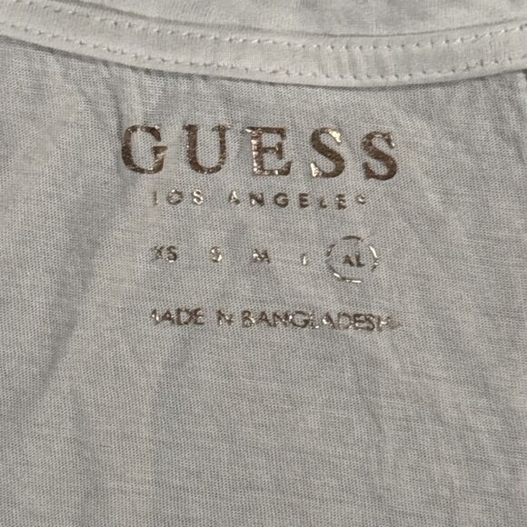 Guess T-Shirt Top (Women’s Size XL) Metallic Graphic Logo White Tee - Picture 3 of 5